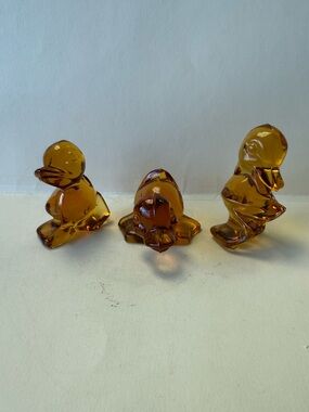 Vintage MCM Set of 3 Fostoria Amber Glass Figural Duckling Figurines.